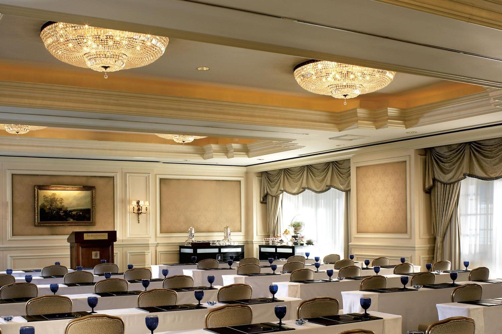 The Ritz-Carlton Osaka Hotel Eksteriør billede