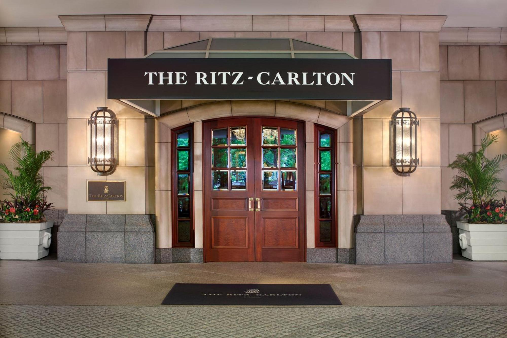 The Ritz-Carlton Osaka Hotel Eksteriør billede
